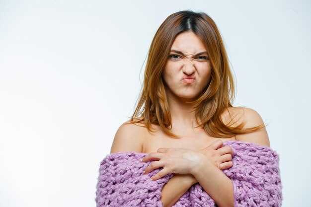 Причины боли в груди при месячных у женщин