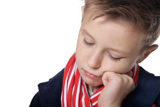 Возможные причины красного горла у ребенка