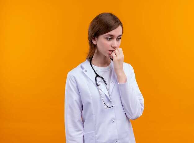 Как называется специалист, занимающийся заболеваниями горла?